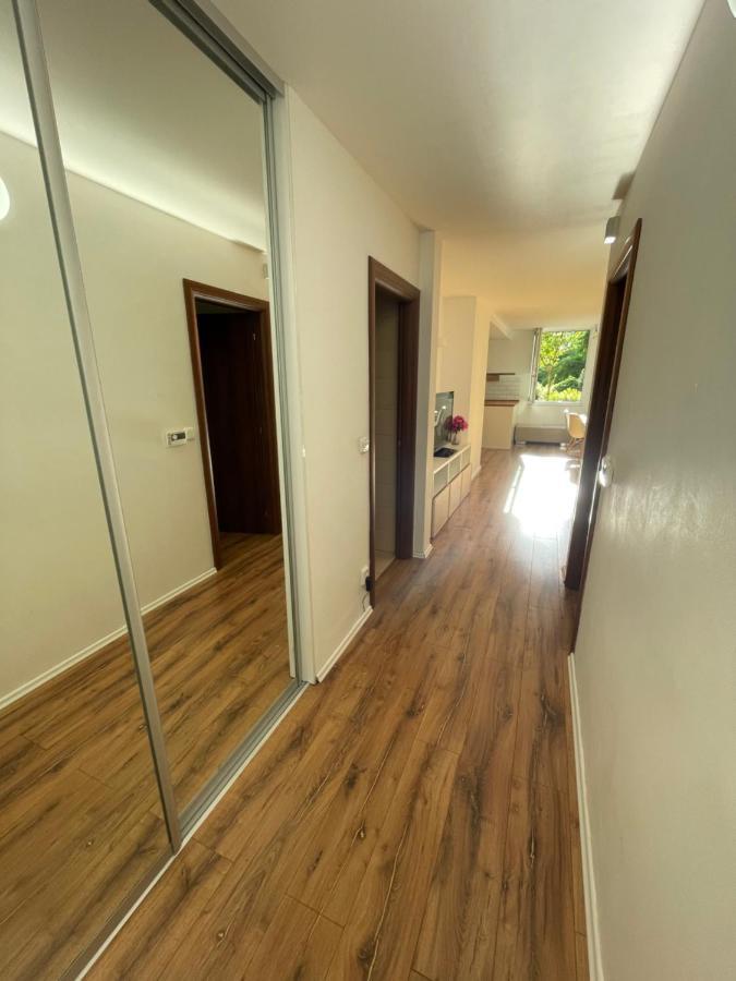 70M2 Romantic Living In The Old Town With Garden Bratysława Zewnętrze zdjęcie