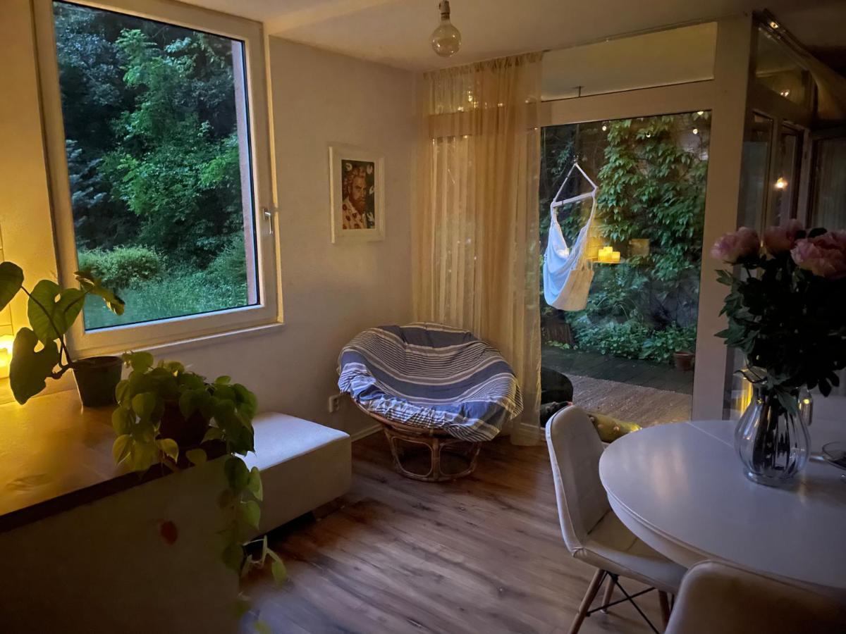 70M2 Romantic Living In The Old Town With Garden Bratysława Zewnętrze zdjęcie